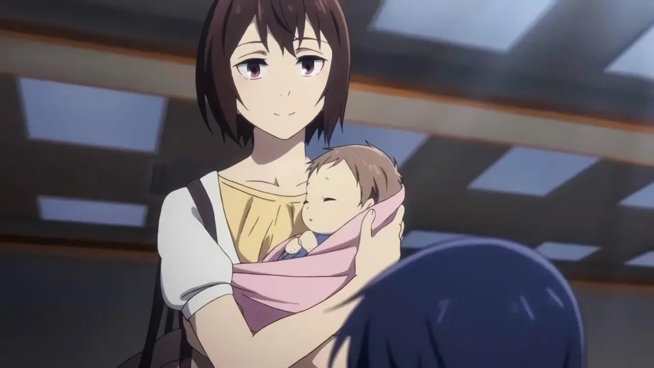 Madre sosteniendo a su bebé en una escena emotiva de Erased