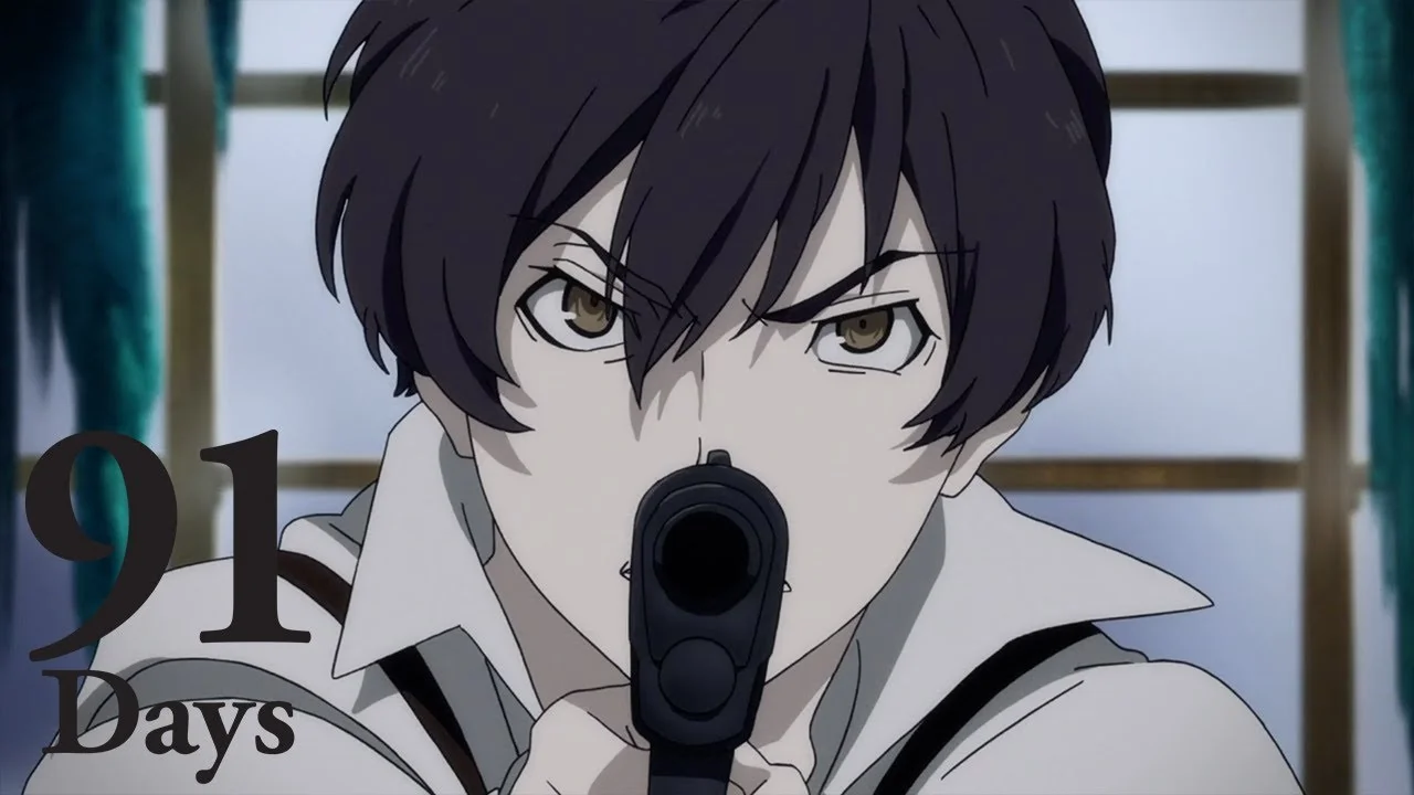 Angelo Lagusa apuntando con su pistola en 91 Days, anime de mafia y venganza ambientado en la Ley Seca