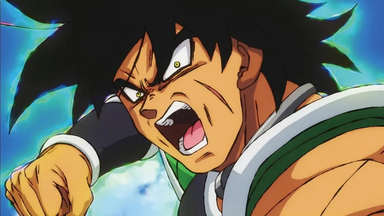 Broly en Dragon Ball Super gritando con el puño en alto, el personaje que pasó a ser canon oficial en 2018