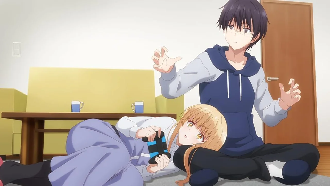 Amane Fujimiya y Mahiru Shiina en una escena íntima de The Angel Next Door Spoils Me Rotten, ejemplo de convivencia y soledad adolescente en el anime