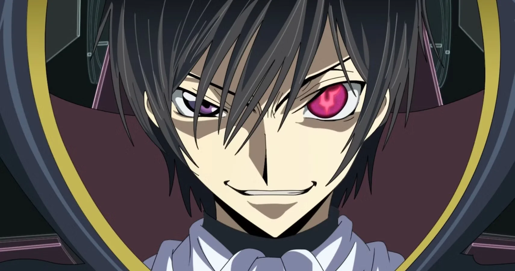Lelouch vi Britannia en primer plano con el ojo del Geass activado y sonrisa calculadora en Code Geass
